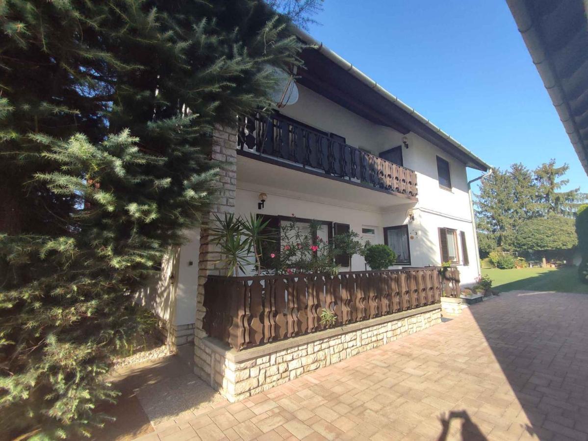Holiday Home In Balatonboglar 45807 Exterior photo